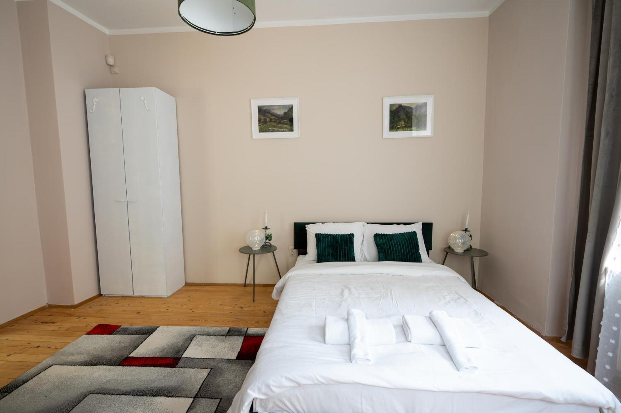 Beautiful Two-Bedroom Apartment In City Center Sofia Exterior photo